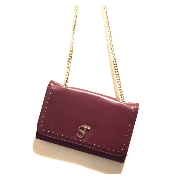 Purse - Picture 1 of 3